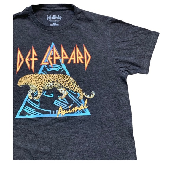 DEF LEPPARD Animal Band Graphic Tee With Cap Sleeves Charcoal Grey Size Medium - Picture 5 of 8